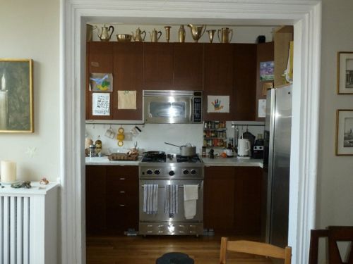 forrar los armarios de la cocina con vinilo